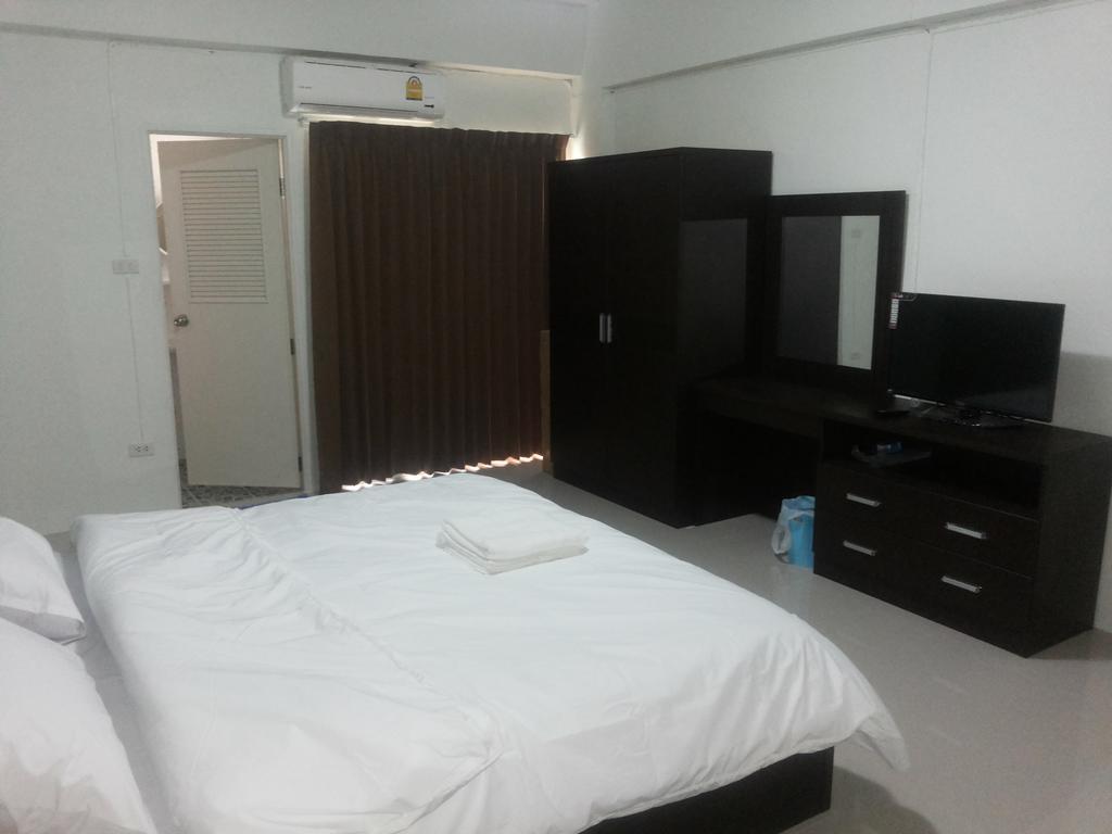 Tisaraporn Resident Motel Ban Khlong Song Rom bilde