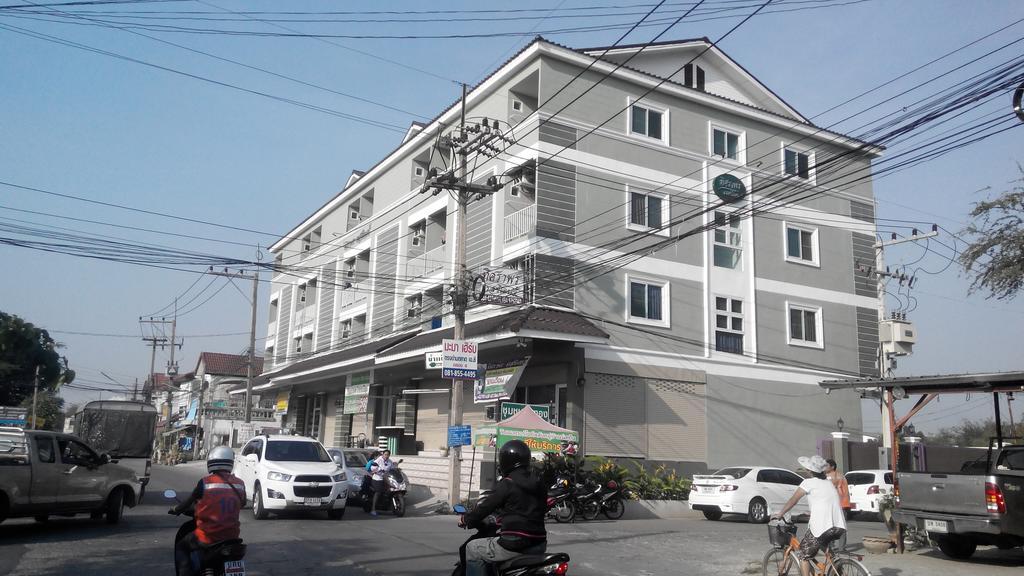 Tisaraporn Resident Motel Ban Khlong Song Rom bilde